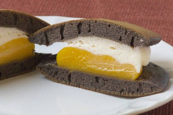 セブンの新作ハロウィンどら焼き！　かぼちゃにマスカルココア味！：今週のコンビニスイーツランキング