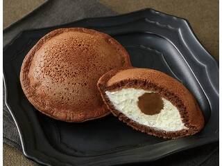 セブンのバーガーはスイーツ仕立て！　ピンクのバンズにレアチーサンド！？：今週のコンビニスイーツランキング