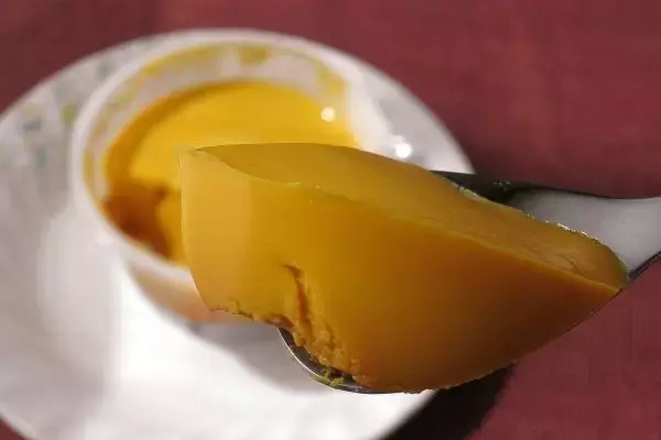 「セブンにおいもスイーツ新入荷！　紫衣をまとった黄金色！：今週のコンビニスイーツランキング」の画像