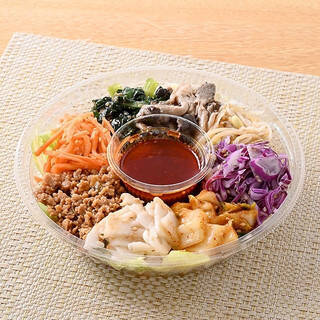 今週新発売の酢まとめ！『ピリ辛高菜いなり寿司』、『菰田欣也シェフ監修　黒酢酢豚』など♪