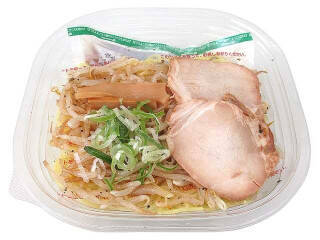 今週新発売のコンビニラーメンまとめ！『映画ちいかわ　限定島ラーメン　まぐろダシのしょうゆ味』、『冷たい濃厚味噌ラーメン　越後味噌使用』など♪