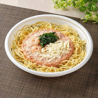今週新発売のファミマ麺まとめ！『リュウジの至高のレシピ　明太子パスタ』、『リュウジの至高のレシピ　トマトクリームパスタ』など♪