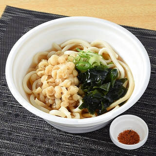 今週新発売のうどんまとめ！『深煎りごまドレッシング　旨辛ラー油』、『深煎りごまドレッシング　薬味ポン酢味』など♪