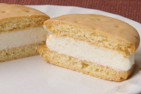 セブンに桜がもう咲いた！？　一足お先にもっちりとろける春到来！：今週のコンビニスイーツランキング