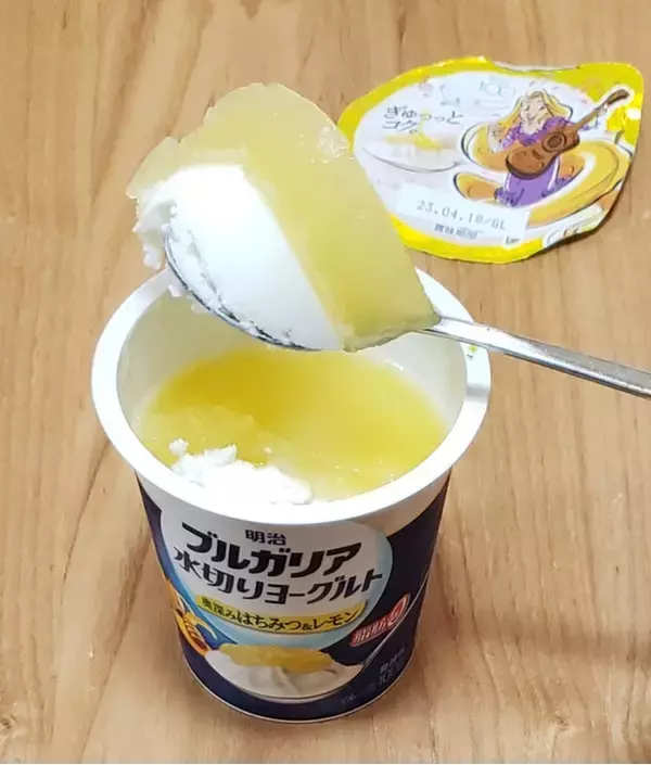 「ハチミツとヨーグルトでヘルシーに！」の画像