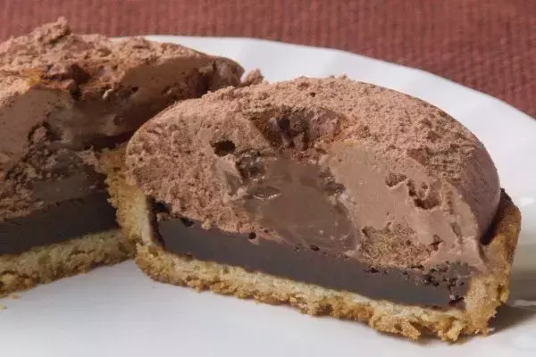 「ローソンおなじみGODIVAコラボ！　どらがタルトがショコラを纏う！：今週のコンビニスイーツランキング」の画像