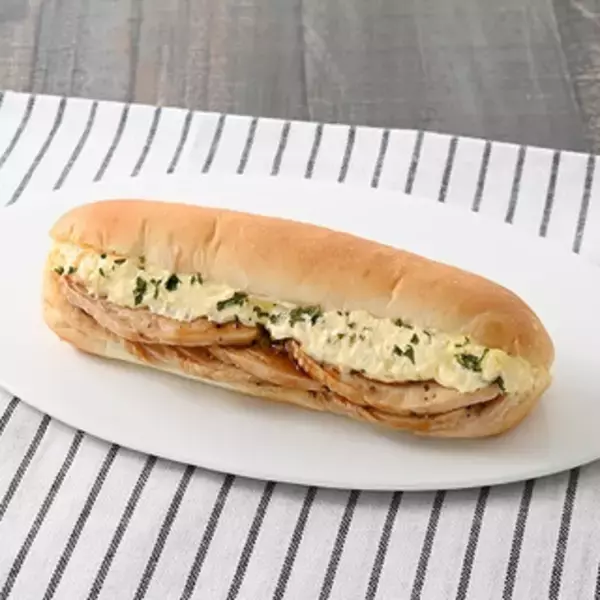 「今週新発売のたまご味まとめ！『たまご蒸しパン』、『とろとろたまごのソーセージマフィン』など♪」の画像