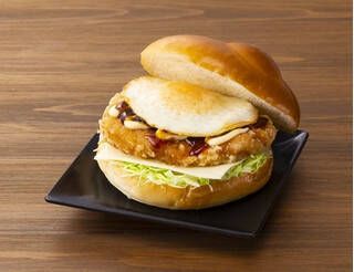 今週新発売のたまご味まとめ！『たまご蒸しパン』、『とろとろたまごのソーセージマフィン』など♪