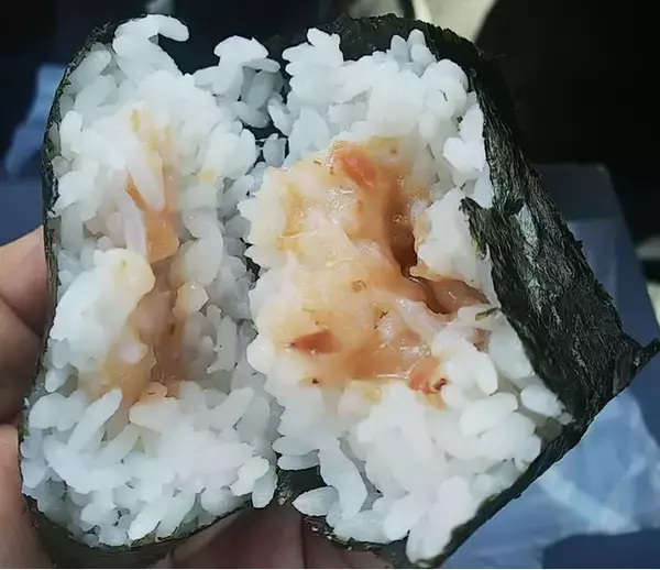 「定番具材が人気!?温めても美味しい♪『セブンイレブンおにぎり』のおすすめ人気ランキングTOP3！」の画像