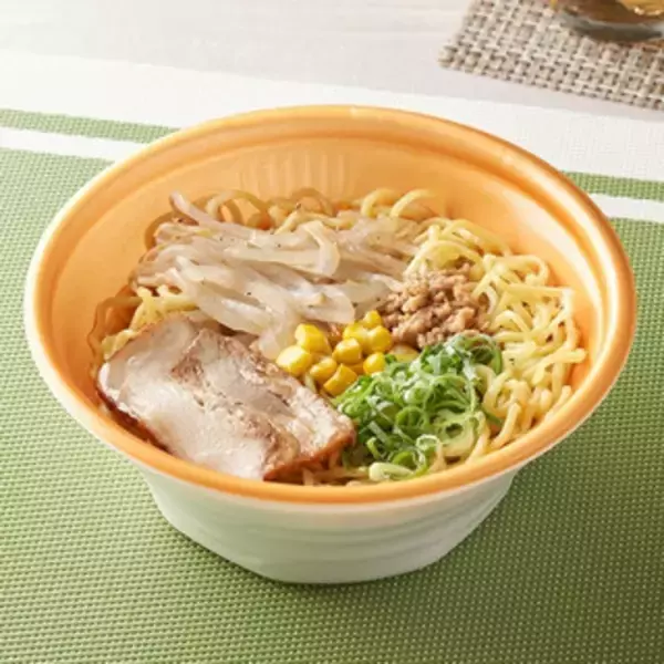 「今週新発売の北海道まとめ！『北海道十勝産小豆使用　よもぎ香る草もち』、『チーズポテトフランス　北海道産じゃがいも』など♪」の画像