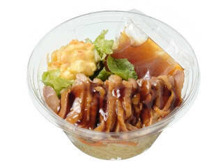 今週新発売のコンビニパスタまとめ！『鮭とほうれん草のクリームスープパスタ』、『甘辛鶏マヨパスタサラダ』など♪