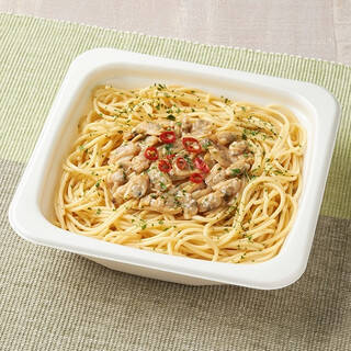 今週新発売の和風食品まとめ！『いぶりがっこのポテトサラダ＆味噌だれ唐揚げのトルティーヤ』、『旨辛チゲ仕立て１／２日分野菜和風ちゃんぽん』など♪