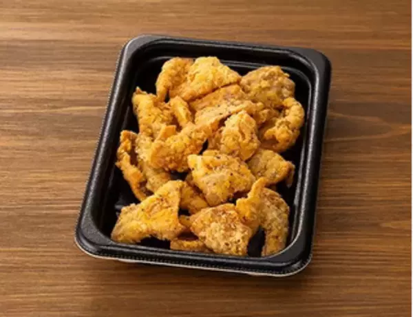 「今週新発売の唐揚げまとめ！『鶏皮唐揚げ』、『塩と醤油　２種の唐揚げ＆チャーハン』など♪」の画像