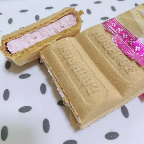 「【2022年3月】コンビニアイス月間ランキングTOP10！」の画像