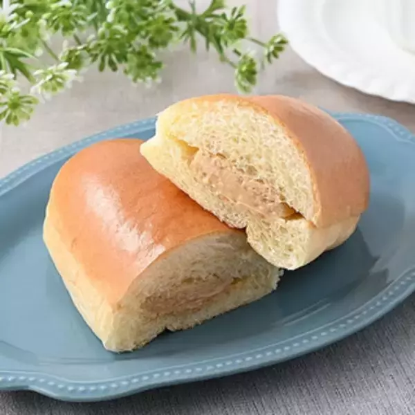 「今週新発売のホイップまとめ！『まっしろなめらかレアチーズ　ベリーソース入り』、『ブリュレ仕立ての黒糖ミルクレープ　沖縄県産黒糖使用』など♪」の画像