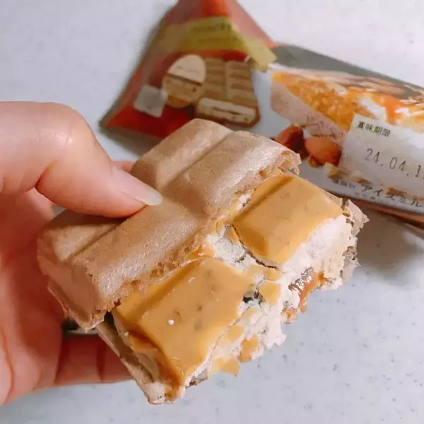 「ほろ苦い後味の濃厚キャラメル味がたまらない♪『キャラメルアイス』のトレンド「食べたい」人気ランキングTOP3」の画像