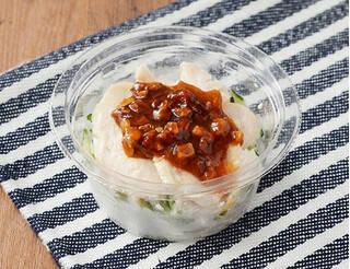 今週新発売の甘辛まとめ！『鰹節まぶしおむすび　おかか　麦めし入り』、『豚ロース焼肉弁当』など♪