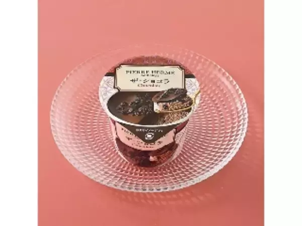 「ファミマのショコラは冬に似合う！　名店監修の実力みせた！：今週のコンビニスイーツランキング」の画像