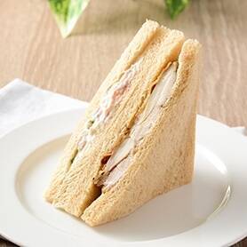 今週新発売の甘辛まとめ！『こだわりおむすび　ちりめん山椒』、『タイ風グリルチキン＆ポテトサラダ』など♪