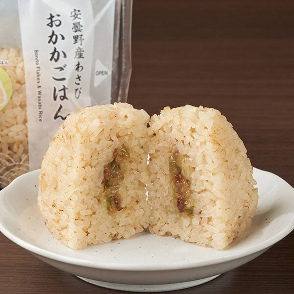 8月のコンビニおにぎりトレンド人気ランキング！