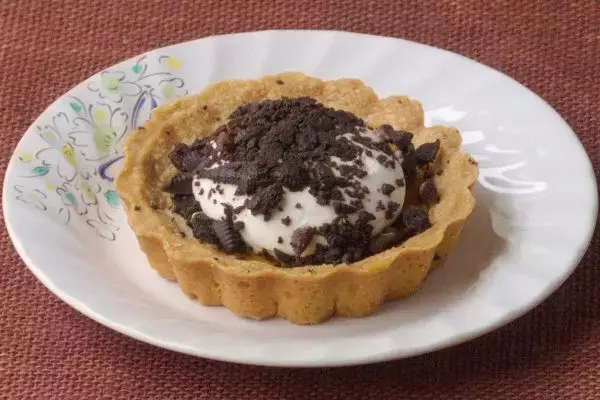 「ローソン春めくいちごスイーツ！　赤く輝くピンクのフレーバー！：今週のコンビニスイーツランキング」の画像