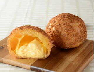 今週新発売のローソンスイーツまとめ！『バウムクーヘン　チョコ』、『日本のフルーツ　福岡県産あまおういちご』など♪