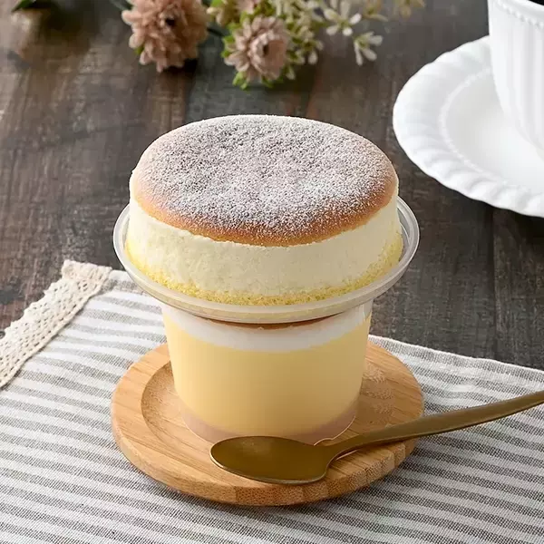 「【2022年8月】ファミマスイーツ月間ランキングTOP10！」の画像