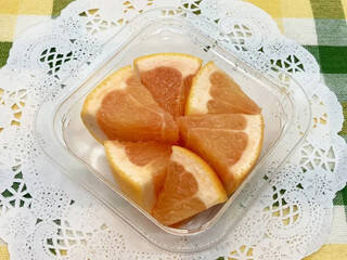 今週新発売のジューシーな食べものまとめ！『クリスピーサンド　贅沢いちごミルク』、『プレミアムガーナ　フルーツショコラ　アンフィニマン　フレーズ』など♪