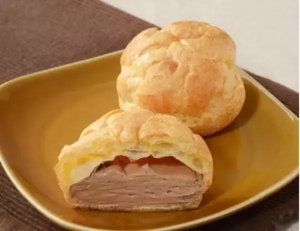 「今週新発売のローソンスイーツまとめ！『×　ＭＥＲＣＥＲ　ｂｉｓ　生キャラメルどらもっち』、『×　ＭＥＲＣＥＲ　ｂｉｓ　生キャラメルクッキーシュー』など♪」の画像