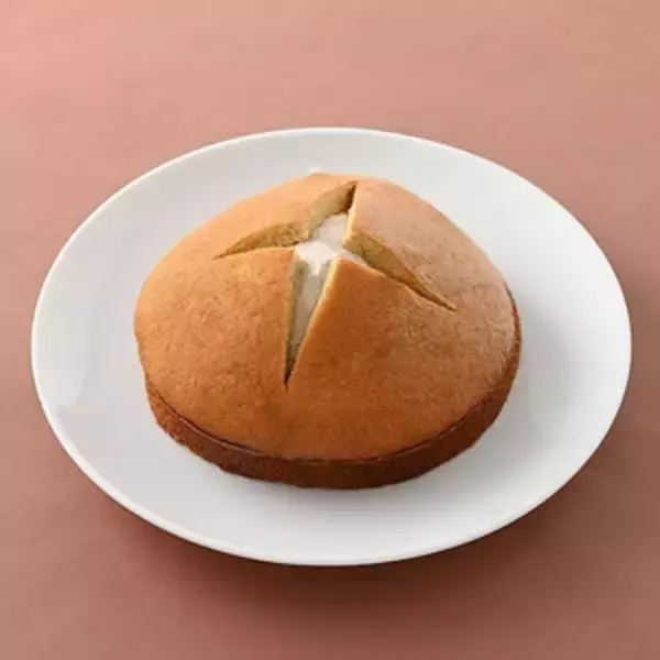 「今週新発売のホイップまとめ！『ゴールデン×チュロ　ミセスの推しドパフェ』、『トリプルチョコのホイップデニッシュ』など♪」の画像