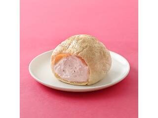 ローソン華麗な二枚看板！　トレンドドバイに鉄板バニラそろい踏み！：今週のコンビニスイーツランキング