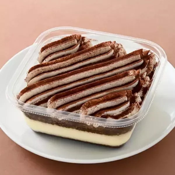 「今週新発売のファミマスイーツ」の画像