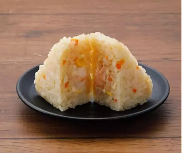 「今週新発売の海老まとめ！『具！おにぎり　まるであおさ香る海老天丼』、『オムライスおむすび　海老トマトクリームソース』など♪」の画像
