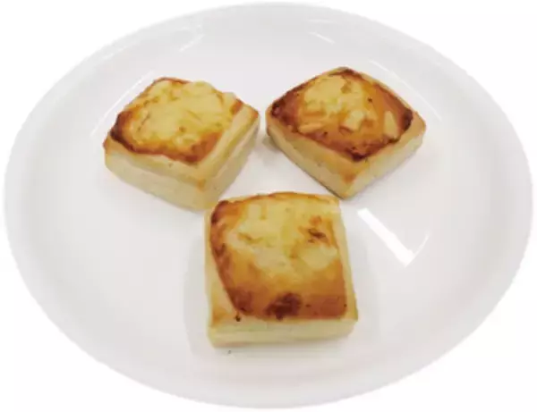 「今週新発売のセブンイレブンパンまとめ！『ブルーベリーサンド』、『ツナサラダロール』など♪」の画像