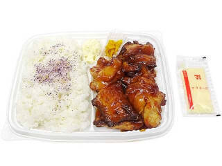 今週新発売のマヨネーズ味まとめ！『鶏唐揚げマヨネーズ巻』、『大きな焼おにぎり　明太子マヨネーズ』など♪