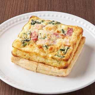 今週新発売の梨まとめ！『ほうれん草とベーコンのキッシュ風』、『山梨県産さつまいもの甘煮　黒蜜＆きなこ』など♪