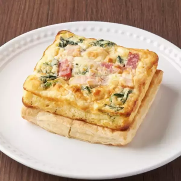 「今週新発売の梨まとめ！『ほうれん草とベーコンのキッシュ風』、『山梨県産さつまいもの甘煮　黒蜜＆きなこ』など♪」の画像