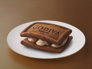 今週新発売の焼き菓子まとめ！『チロルチョコ　苺ガトーショコラ』、『ＧＯＤＩＶＡ　プレミアムショコラワッフル』など♪