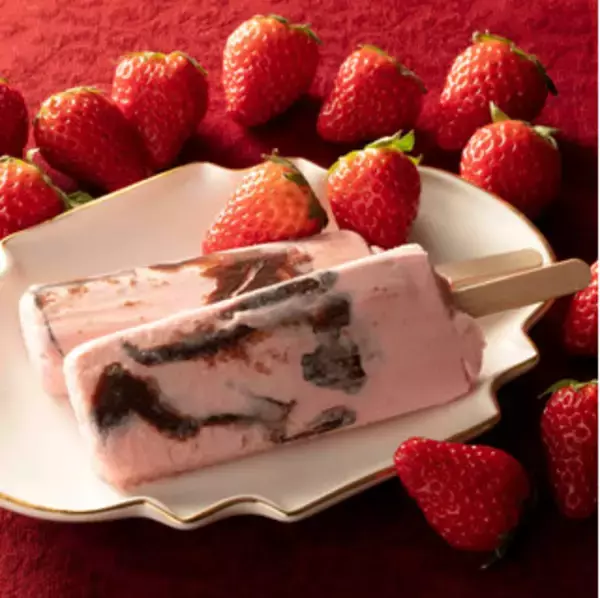 「今週新発売のチョコレート味まとめ！『ベイクド＆クリーミー　生ホワイトチョコレート　フラぺチーノ』、『ガーナ　特濃ガトーショコラ』など♪」の画像