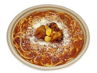 今週新発売のコンビニパスタまとめ！『生パスタ　八戸産いかとたらこクリーム』、『魚介のピリ辛トマトスープパスタ』など♪