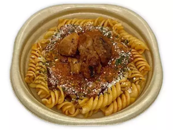 「今週新発売のコンビニパスタまとめ！『生パスタ　八戸産いかとたらこクリーム』、『魚介のピリ辛トマトスープパスタ』など♪」の画像