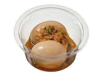 今週新発売のたまご味まとめ！『盛りすぎ！照焼チキンたまごサンド』、『たんぱく質が摂れる！半熟煮たまご＆メンマ　生姜風味ねぎだれ』など♪