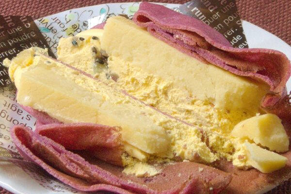 ローソンのこれはまさしくおいもじゃん！？　見た目も楽しい秋クレープ！：今週のコンビニスイーツランキング
