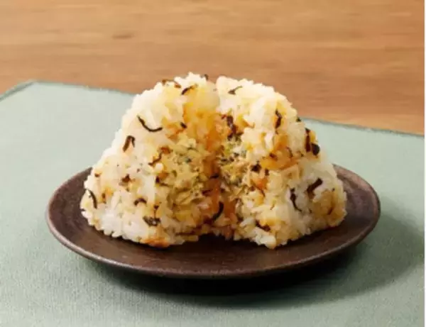 「今週新発売のマヨネーズ味まとめ！『ベーコンチーズおむすび　マヨネーズ使用』、『海老マヨネーズとブロッコリー』など♪」の画像