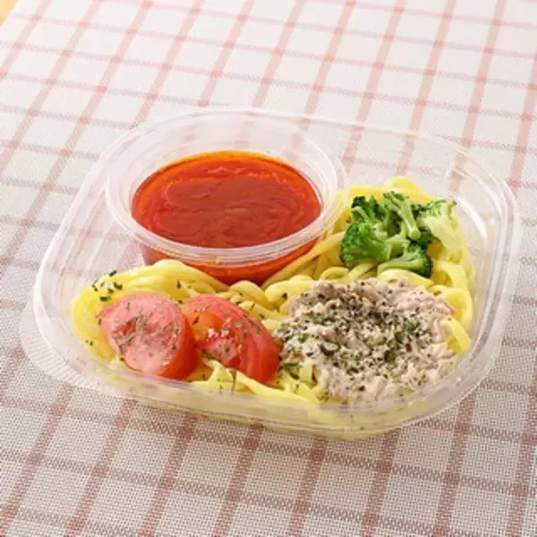「今週新発売のコンビニパスタまとめ！『プリプリ海老のパスタサラダ』、『シーチキンと大根おろしの和風冷製パスタ』など♪」の画像