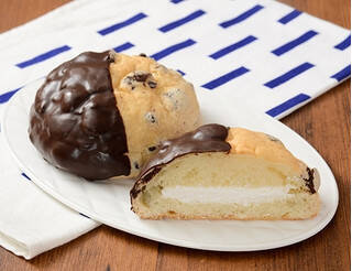 今週新発売のローソンパンまとめ！『大ピンチずかん　こぼれるミルククリームパン』、『ホットサンド　チキン＆３種きのこ』など♪