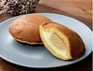 今週新発売のローソンスイーツまとめ！おぼれる程のクリーム『おぼれクリームのパンケーキ いちごの味わい』、『台湾カステラ いちご＆みるく』など♪