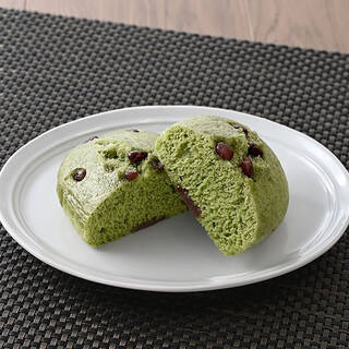 今週新発売のファミマパンまとめ！『よもぎ蒸しぱん』、『トルティーヤ　ハムチーズとフライドチキン』など♪