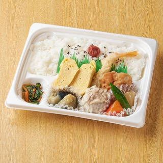 今週新発売のコンビニ寿司・コンビニ弁当まとめ！『ＢＥ：ＦＩＲＳＴ　ねぎ塩豚カルビ重　麦飯』、『だし香る！豚肉卵とじ丼』など♪