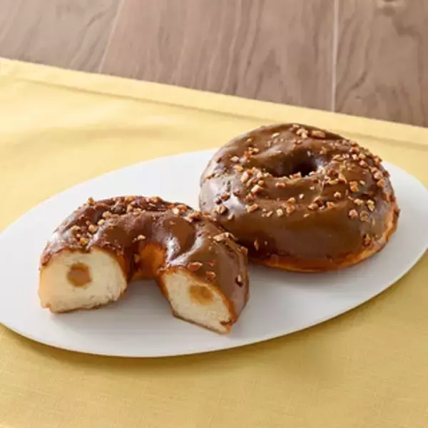 「今週新発売のファミマパンまとめ！『ふんわりブールパン　コーヒー』、『ハムたまランチＢＯＸ』など♪」の画像